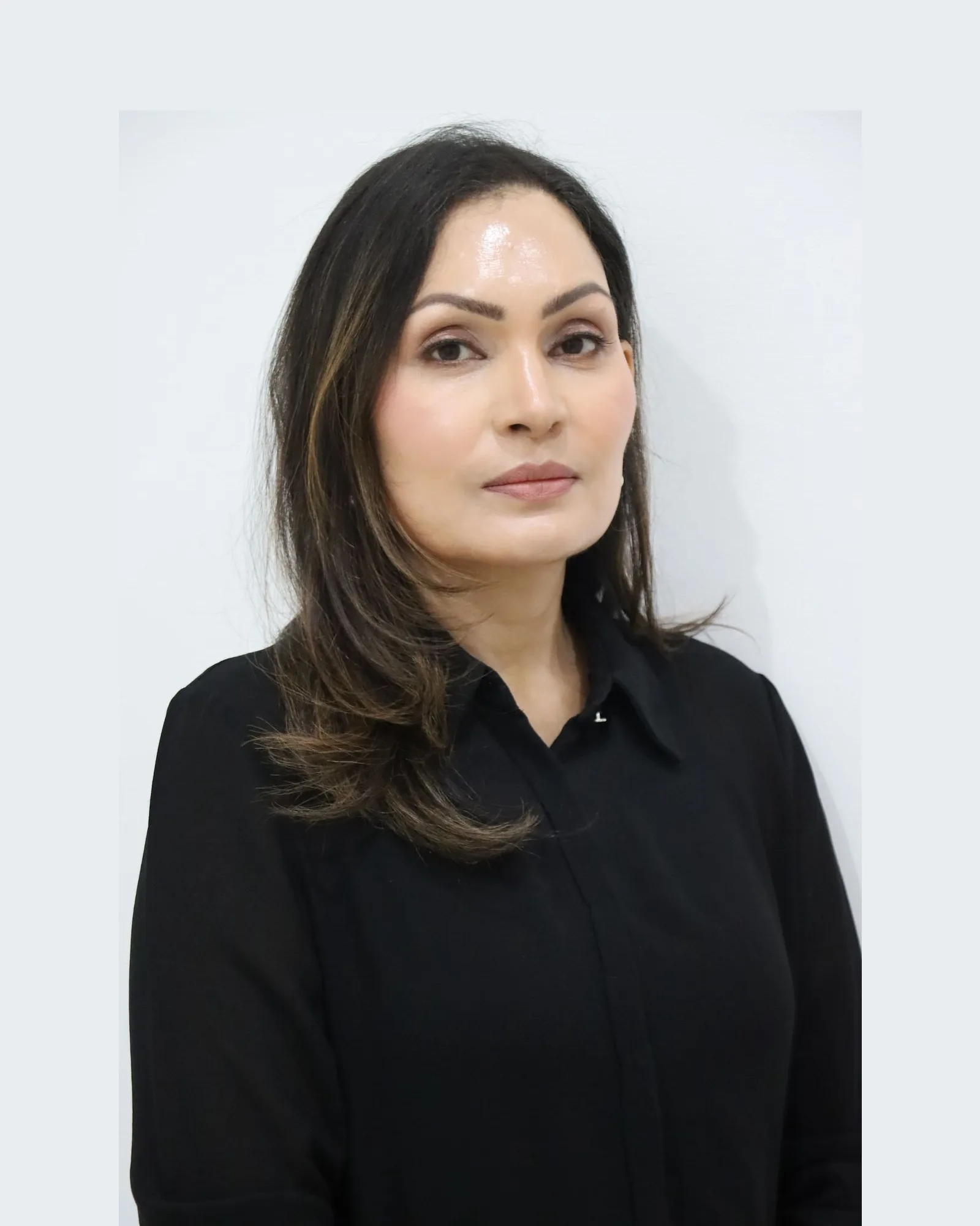Portrait of Bal, a qualified clinician at the CoLaz London Paddington clinic