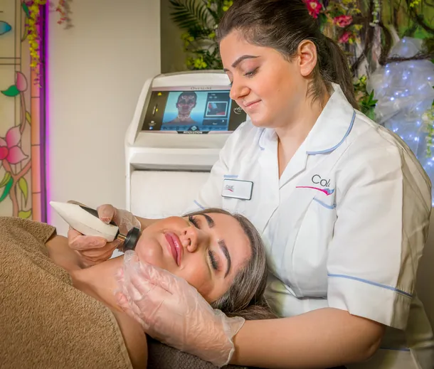 Microdermabrasion, 60 mins