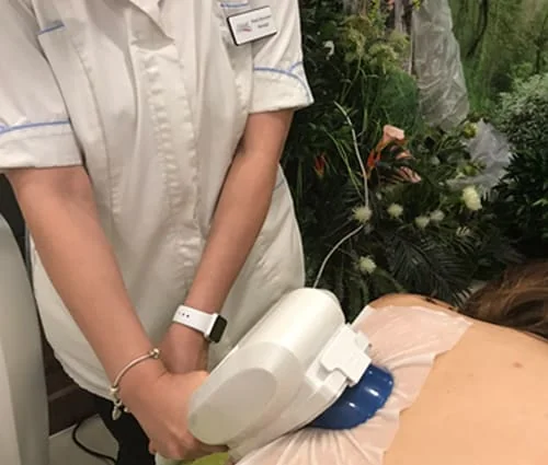 Fat Freeze treatment at a CoLaz clinic